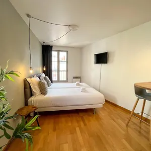 Apartamento Charmant Studio Dans Un Immeuble 5, París